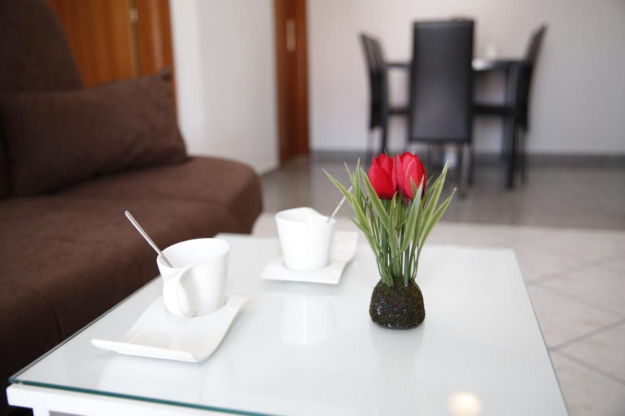 Apartments Lepur Водице Екстериор снимка