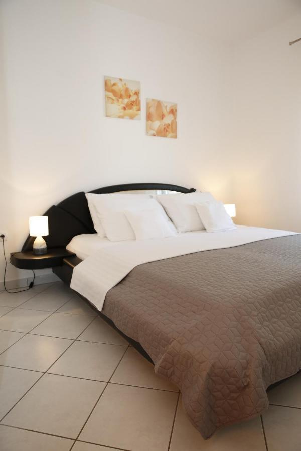 Apartments Lepur Водице Екстериор снимка