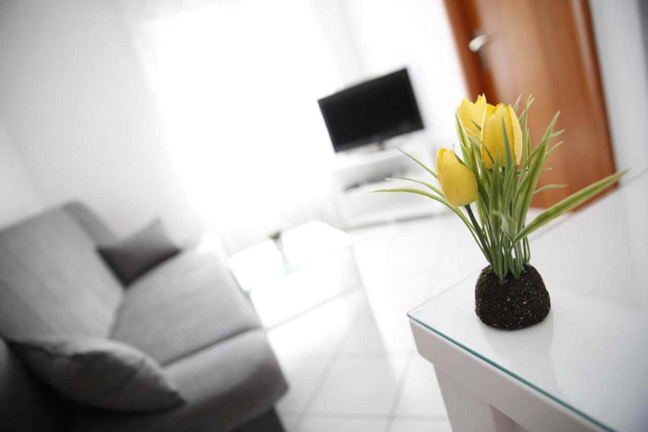 Apartments Lepur Водице Екстериор снимка