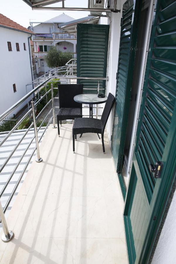 Apartments Lepur Водице Екстериор снимка