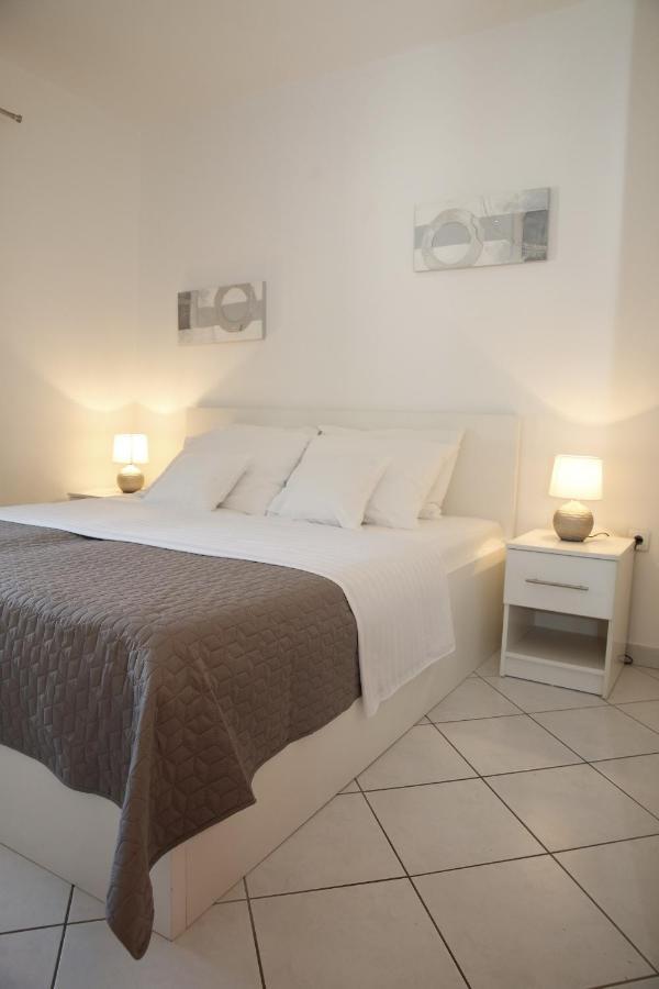 Apartments Lepur Водице Екстериор снимка