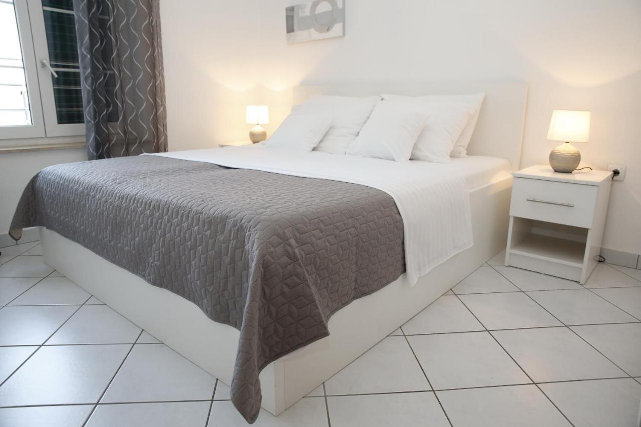 Apartments Lepur Водице Екстериор снимка