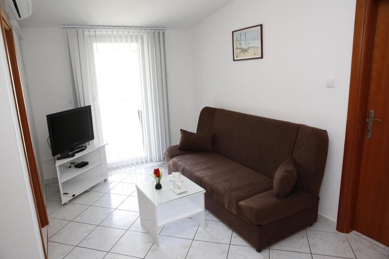 Apartments Lepur Водице Екстериор снимка