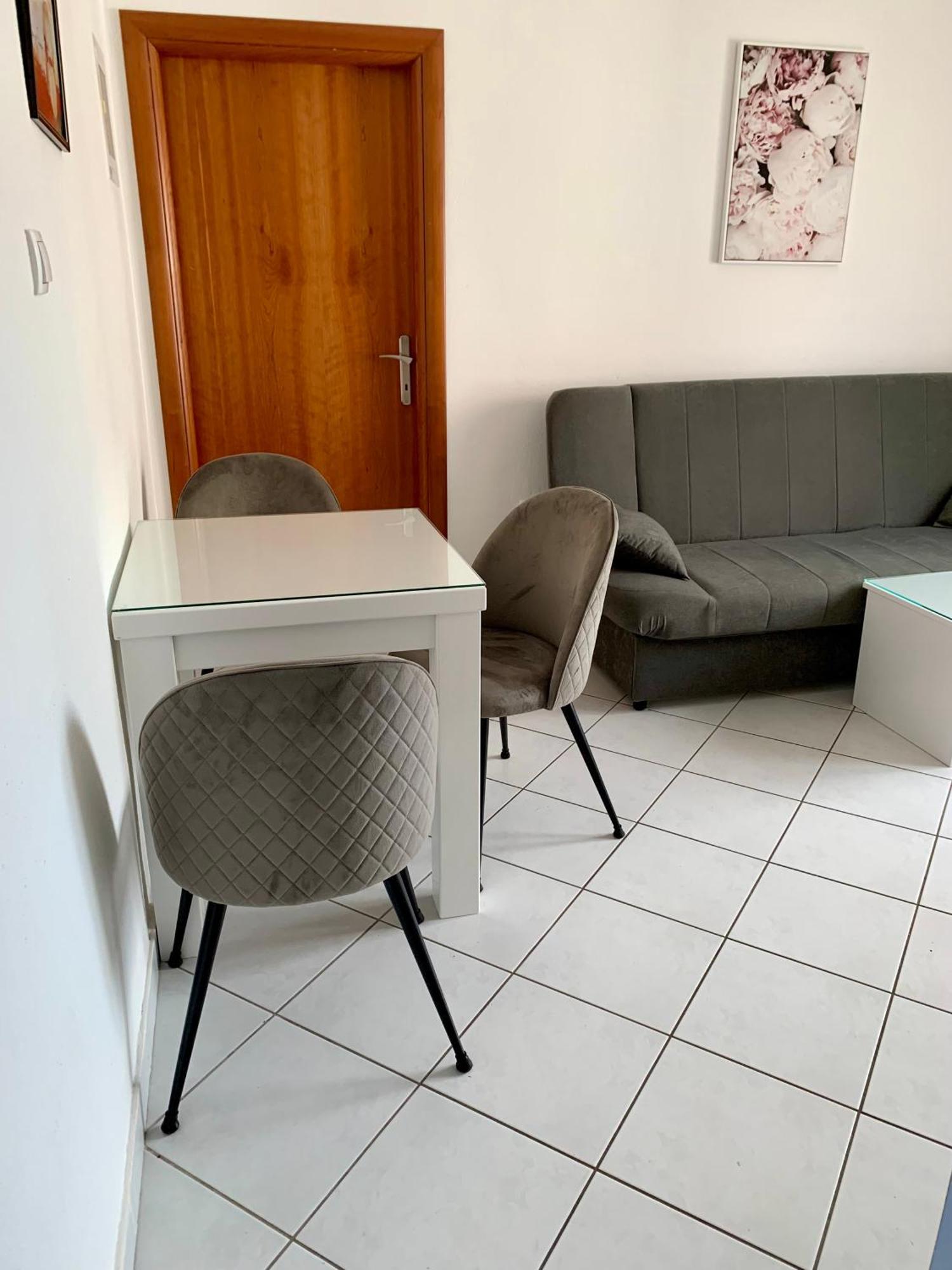 Apartments Lepur Водице Екстериор снимка